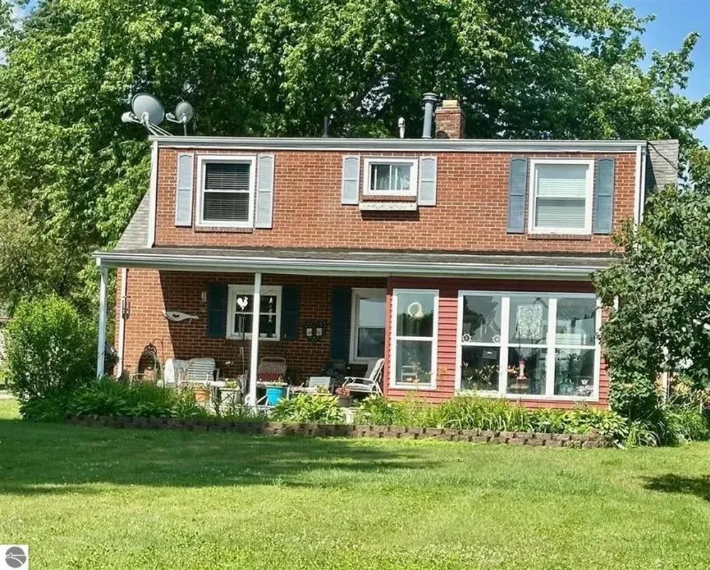 7880 W Cedar Lake Road Oscoda Charter Township, MI 48750