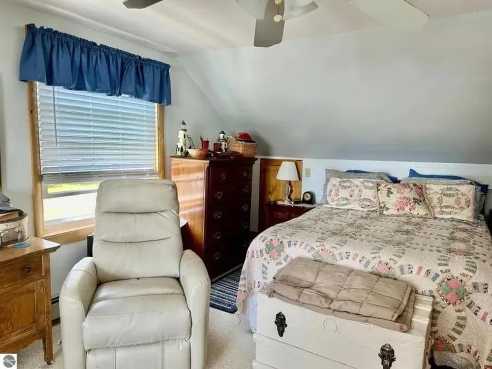 7880 W Cedar Lake Road Oscoda Charter Township, MI 48750