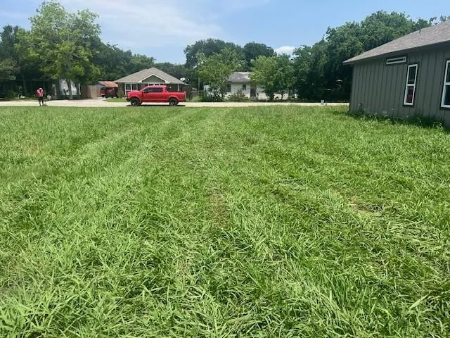 819 Empire Street El Campo, TX 77437