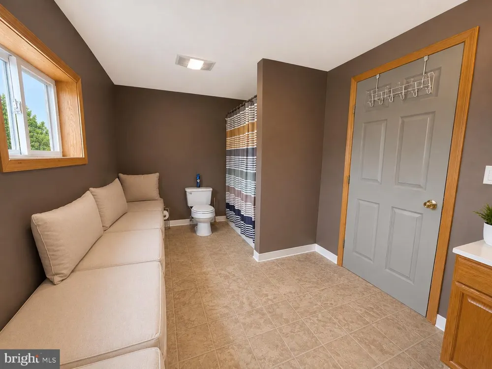 303 FLICKERWOOD Kane, PA 16735