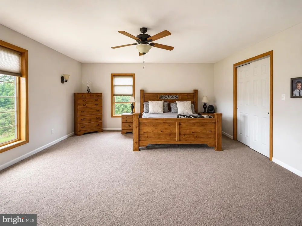 303 FLICKERWOOD Kane, PA 16735