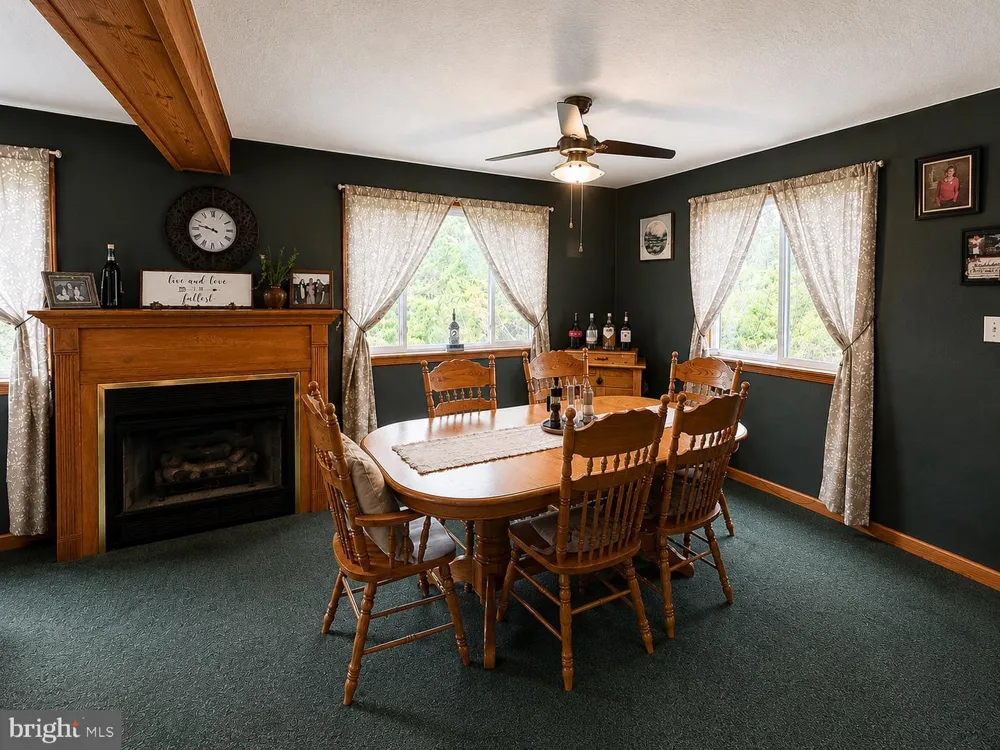303 FLICKERWOOD Kane, PA 16735