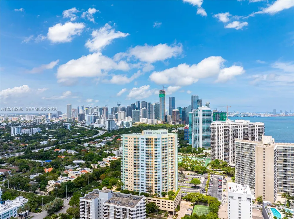 2475 Brickell Ave #2206 Miami, FL 33129