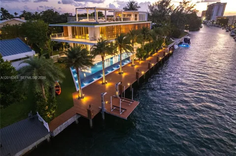 13390 Biscayne Bay Dr