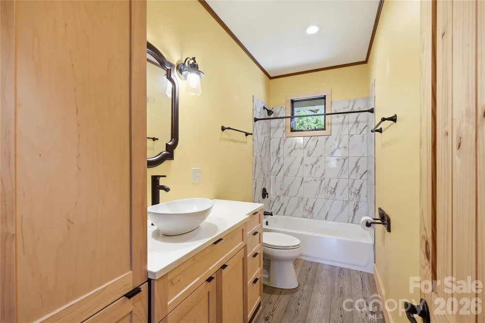 3540 Fork Creek Road Saluda, NC 28773