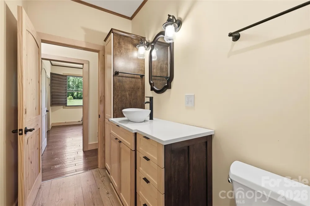 3540 Fork Creek Road Saluda, NC 28773
