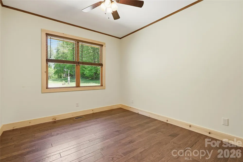 3540 Fork Creek Road Saluda, NC 28773