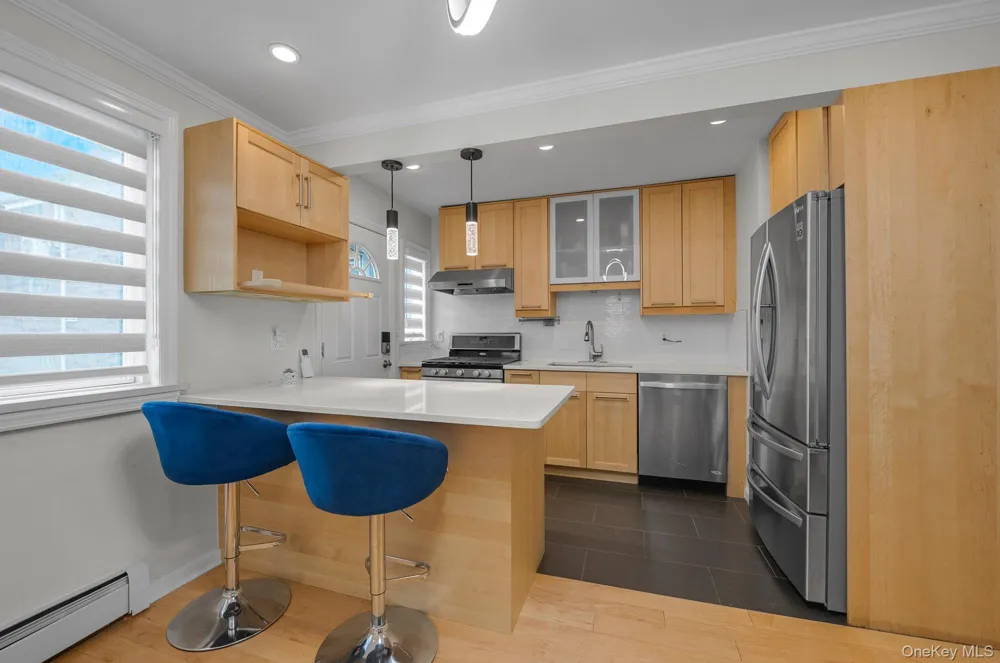 67-45 Bell Boulevard #Duplex Oakland Gardens, NY 11364