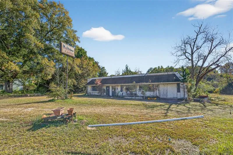 12900 Augusta Highway Sparta, GA 31087