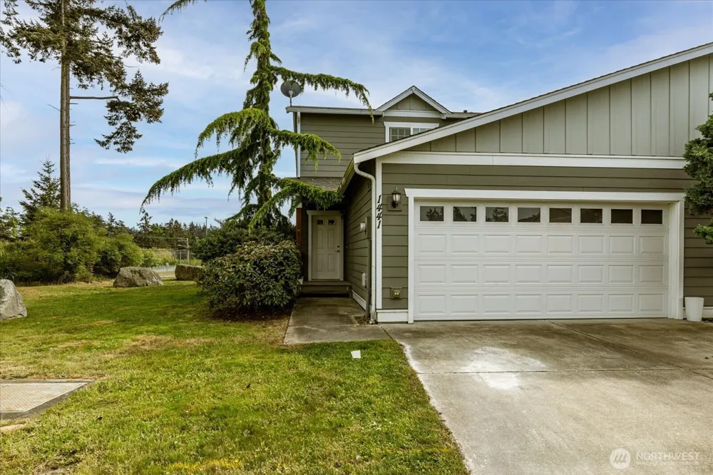 1441 NW 5th Avenue Oak Harbor, WA 98277
