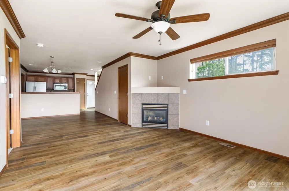 1441 NW 5th Avenue Oak Harbor, WA 98277