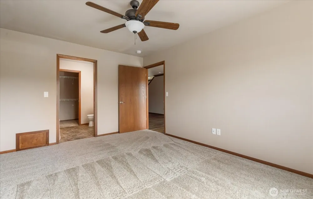1441 NW 5th Avenue Oak Harbor, WA 98277