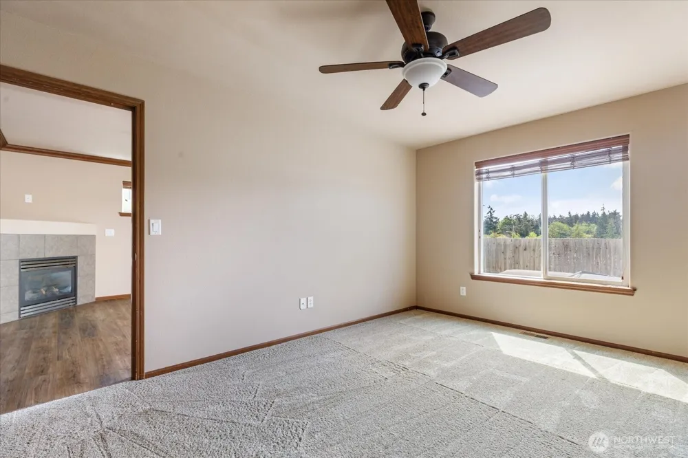 1441 NW 5th Avenue Oak Harbor, WA 98277