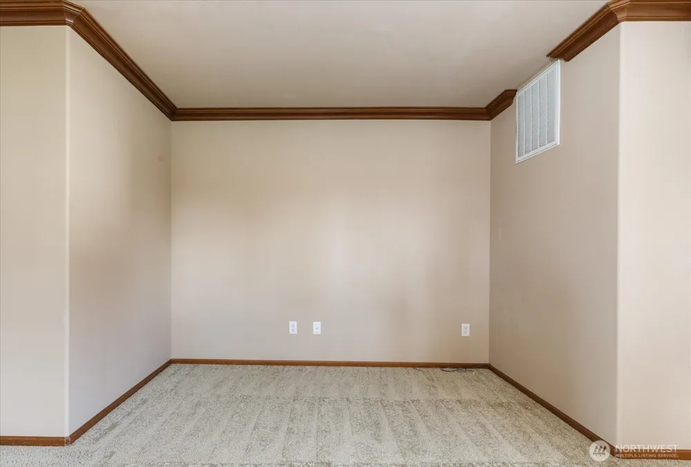 1441 NW 5th Avenue Oak Harbor, WA 98277