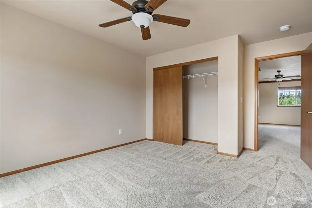 1441 NW 5th Avenue Oak Harbor, WA 98277