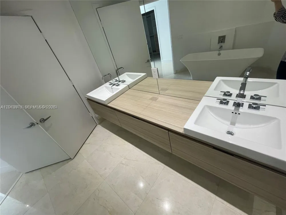 Address Not Shown North Miami Beach, FL 33160
