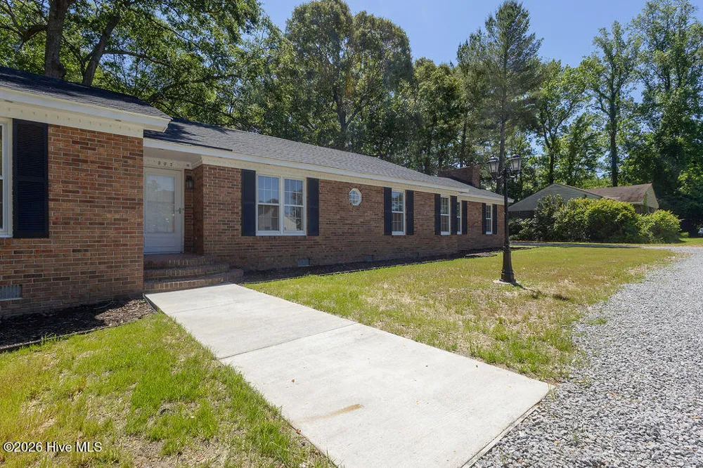 503 Castleton Drive Hertford, NC 27944