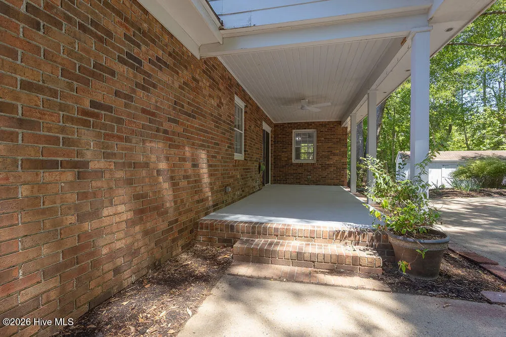503 Castleton Drive Hertford, NC 27944