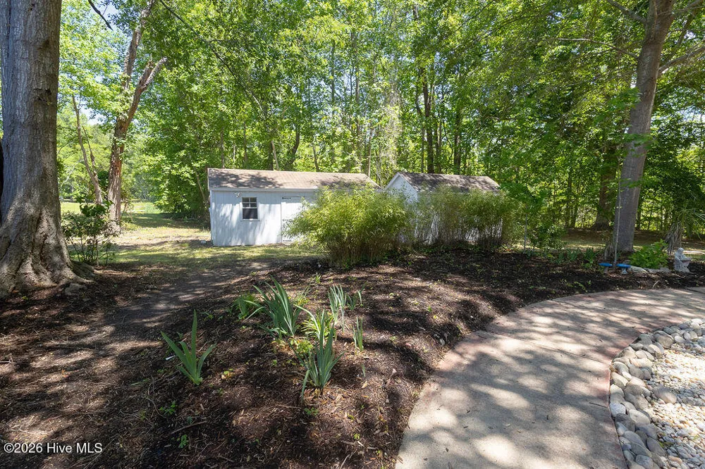503 Castleton Drive Hertford, NC 27944