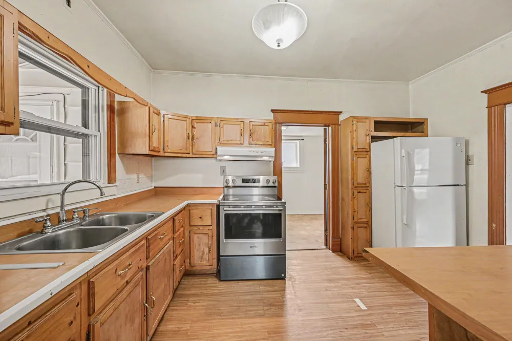 59 S Jefferson Street Coldwater City, MI 49036