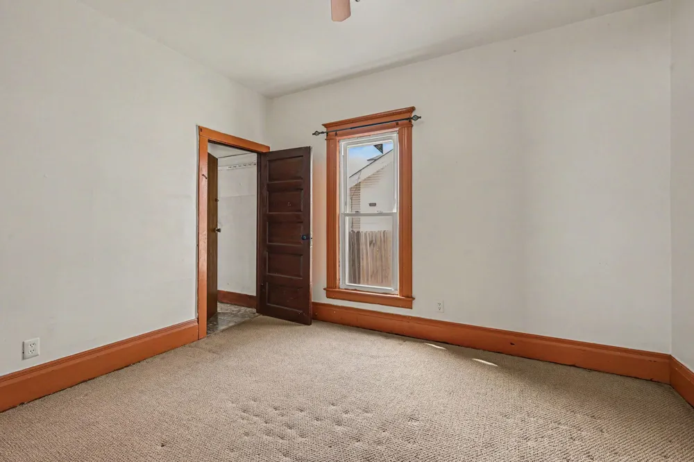 59 S Jefferson Street Coldwater City, MI 49036