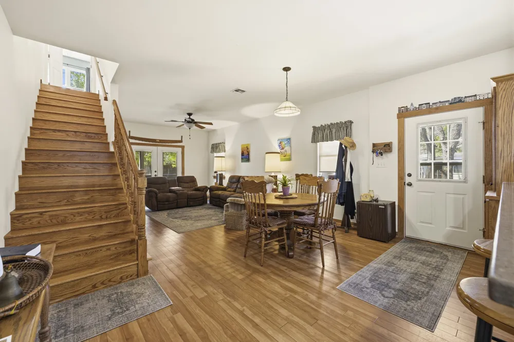 505 W San Antonio Street Fredericksburg, TX 78624