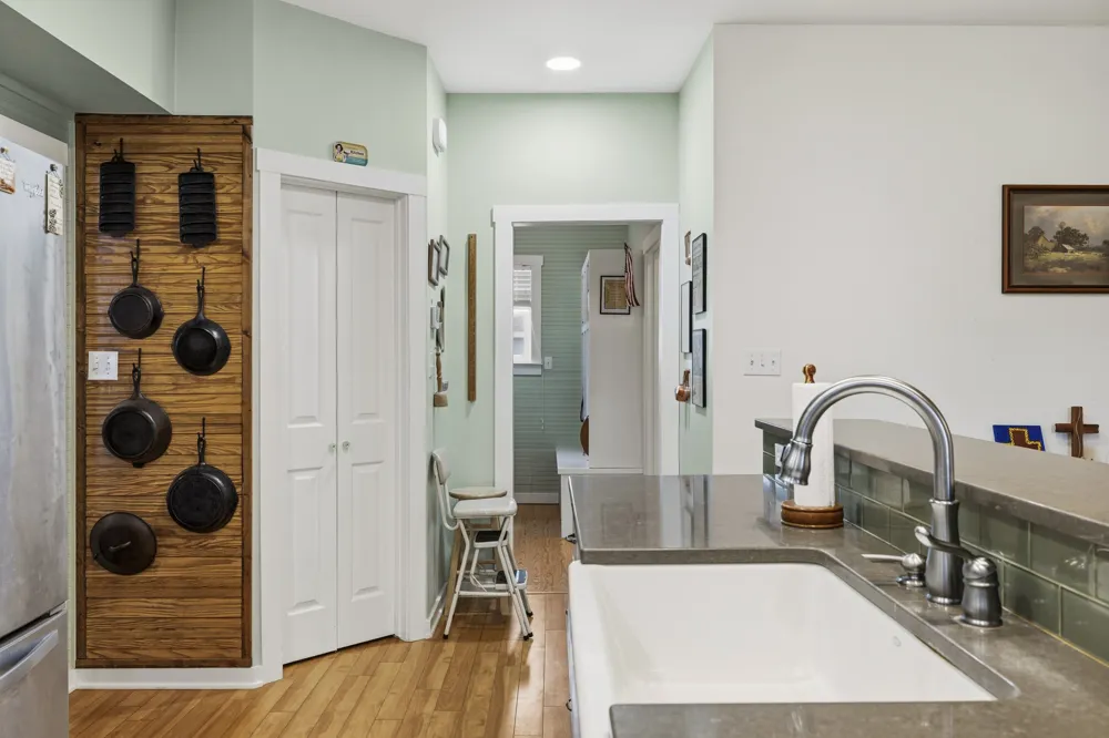505 W San Antonio Street Fredericksburg, TX 78624