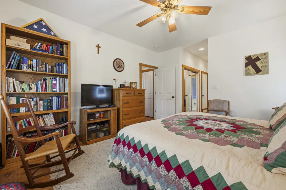 505 W San Antonio Street Fredericksburg, TX 78624