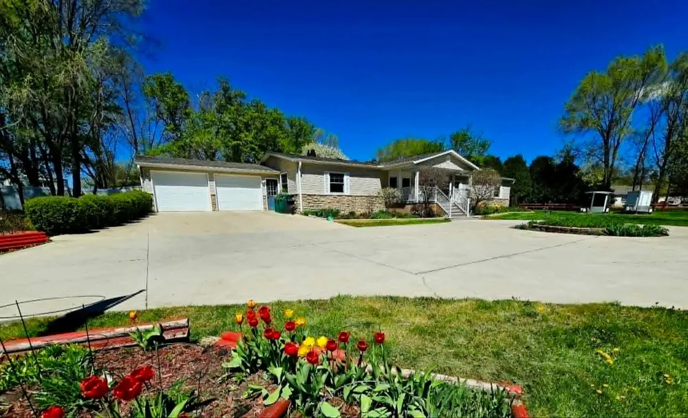 324 W 7th Street Litchfield, MN 55355
