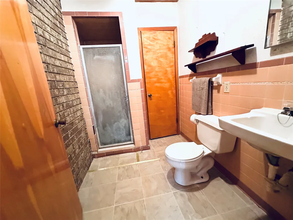 308 Cotton Belt Avenue Gustine, TX 76455