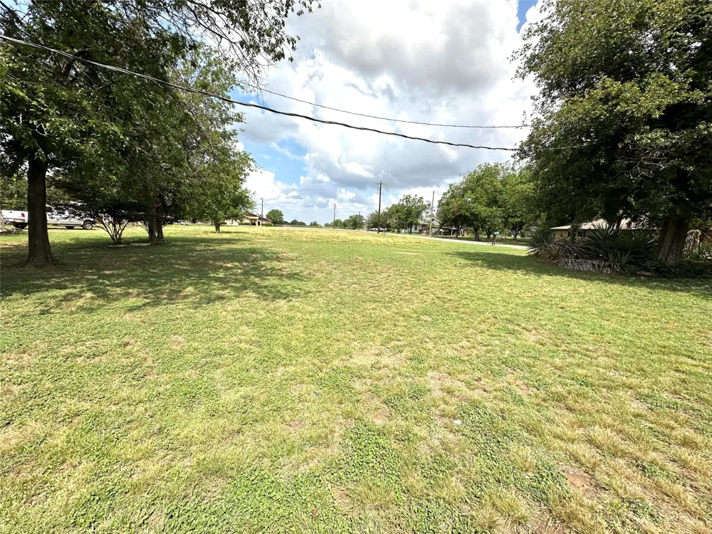 308 Cotton Belt Avenue Gustine, TX 76455