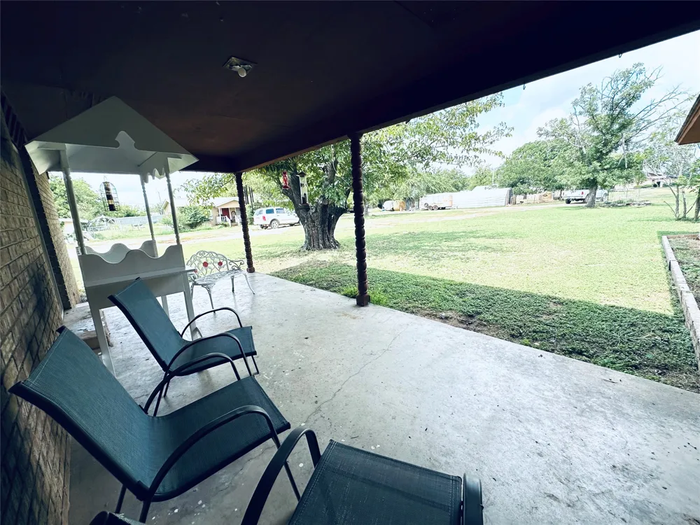 308 Cotton Belt Avenue Gustine, TX 76455