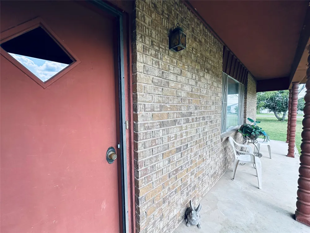 308 Cotton Belt Avenue Gustine, TX 76455