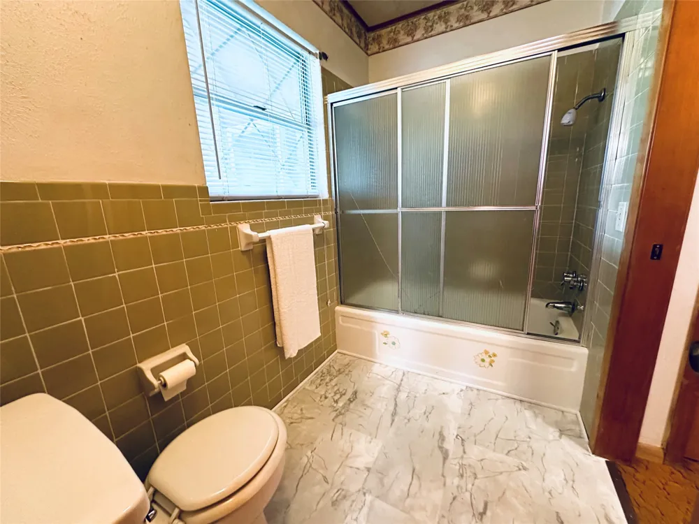 308 Cotton Belt Avenue Gustine, TX 76455