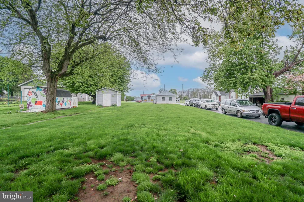 81 E MAIN STREET Newmanstown, PA 17073