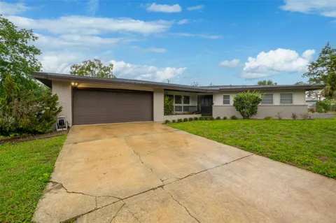 815 GLADE ROAD