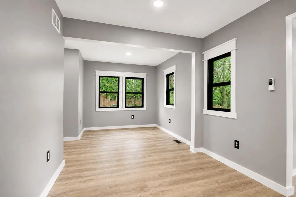122 E 632 Valparaiso, IN 46383