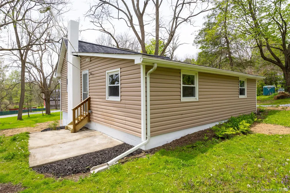 66 Church Street Poughquag, NY 12570