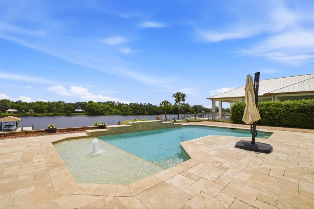 2504 CALOOSA SHORES DRIVE Labelle, FL 33935