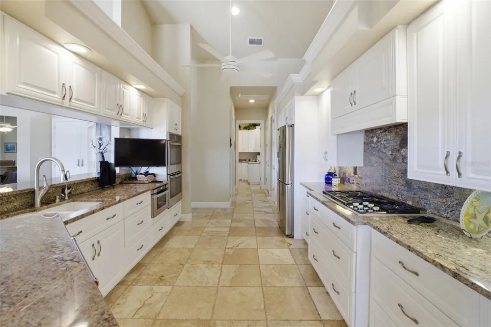 2504 CALOOSA SHORES DRIVE Labelle, FL 33935