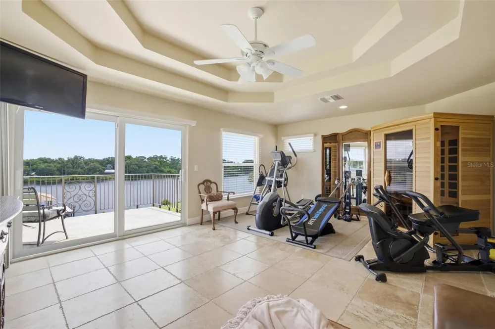 2504 CALOOSA SHORES DRIVE Labelle, FL 33935