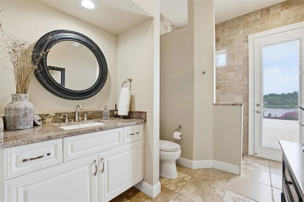 2504 CALOOSA SHORES DRIVE Labelle, FL 33935