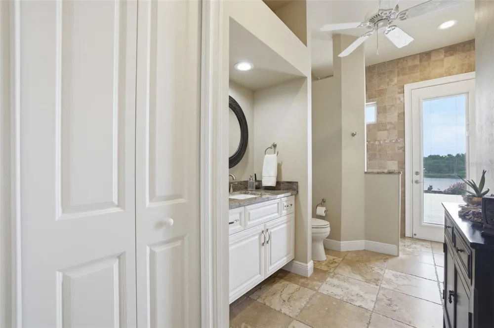2504 CALOOSA SHORES DRIVE Labelle, FL 33935