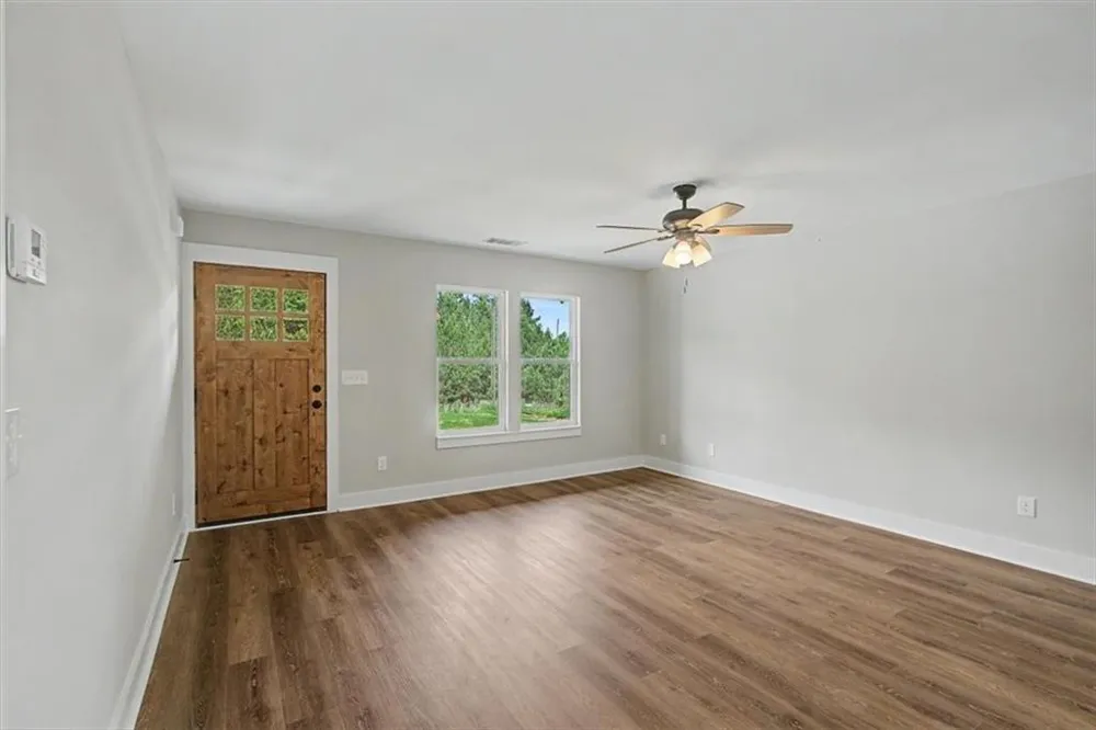 233 Old Old Alabama Road Emerson, GA 30137