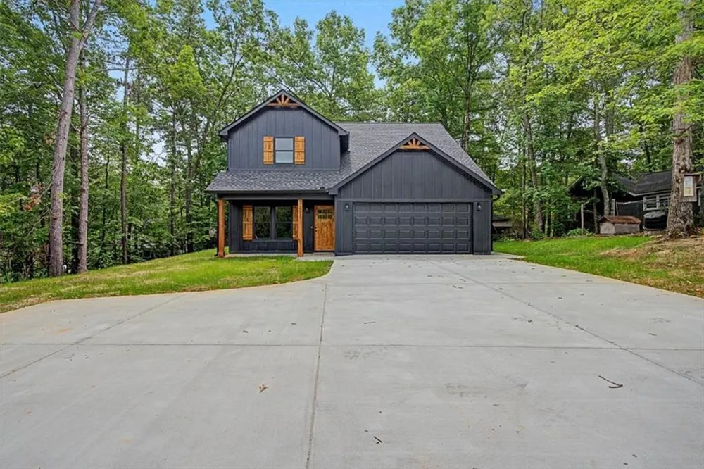 233 Old Old Alabama Road Emerson, GA 30137