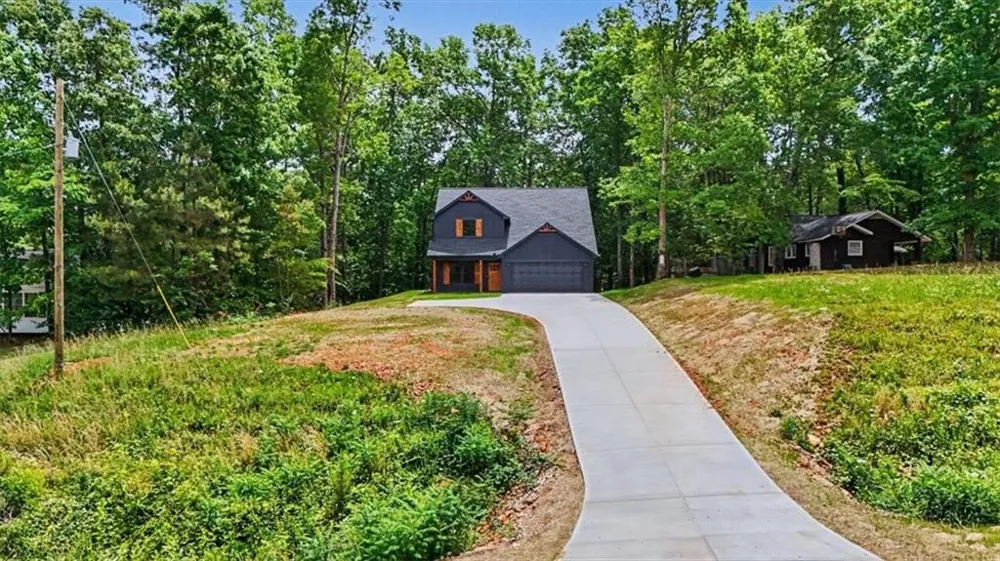 233 Old Old Alabama Road Emerson, GA 30137