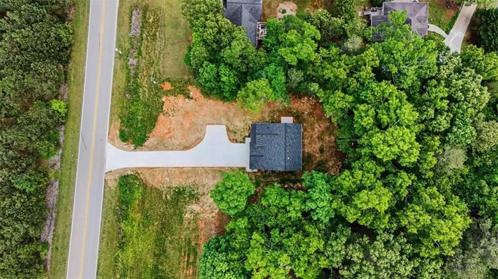 233 Old Old Alabama Road Emerson, GA 30137