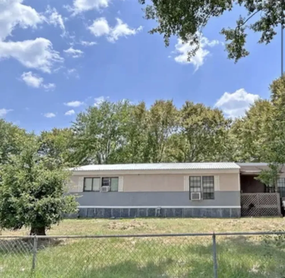 4570 S US Hwy 287 Crockett, TX 75835
