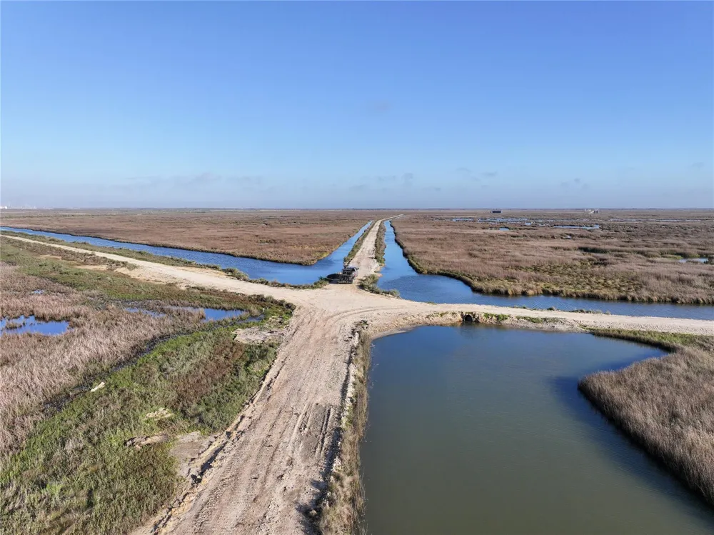 Highway 2004 Liverpool, TX 77511