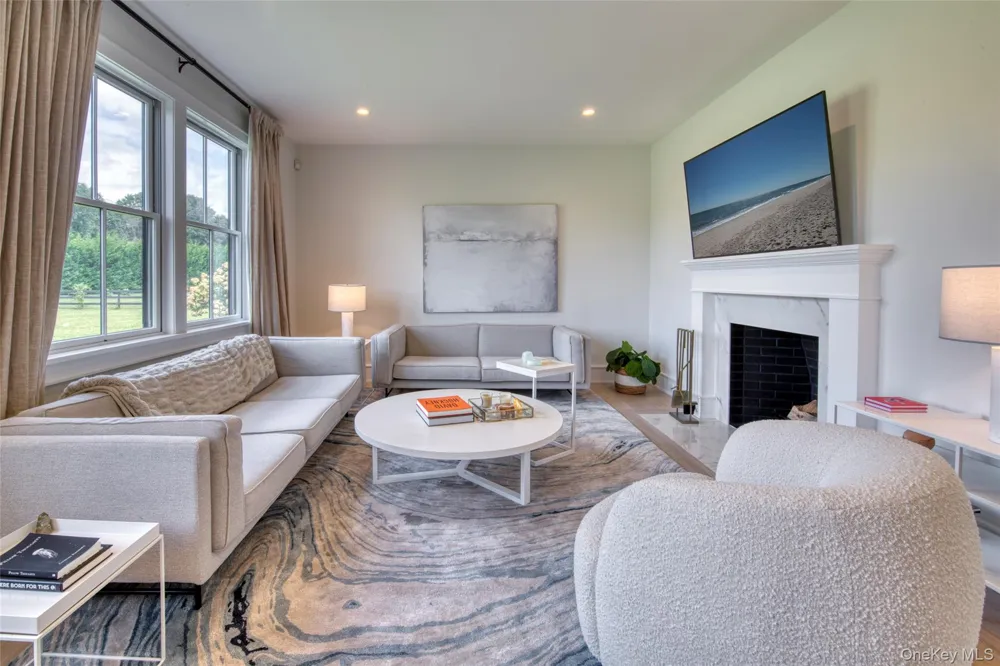 172 Narrow Lane E Sagaponack, NY 11962